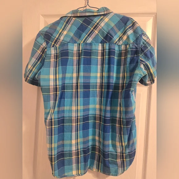 Aeropostale short sleeve shirt- Size Large - Picture 4 of 6